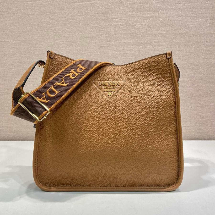 프라다 1BC073 비텔로 다이노 호보 숄더백