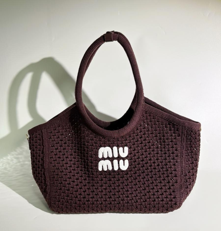 미우미우 25FW 5BG281 카바스 아이비 크로셰 토트 쇼핑 숄더백