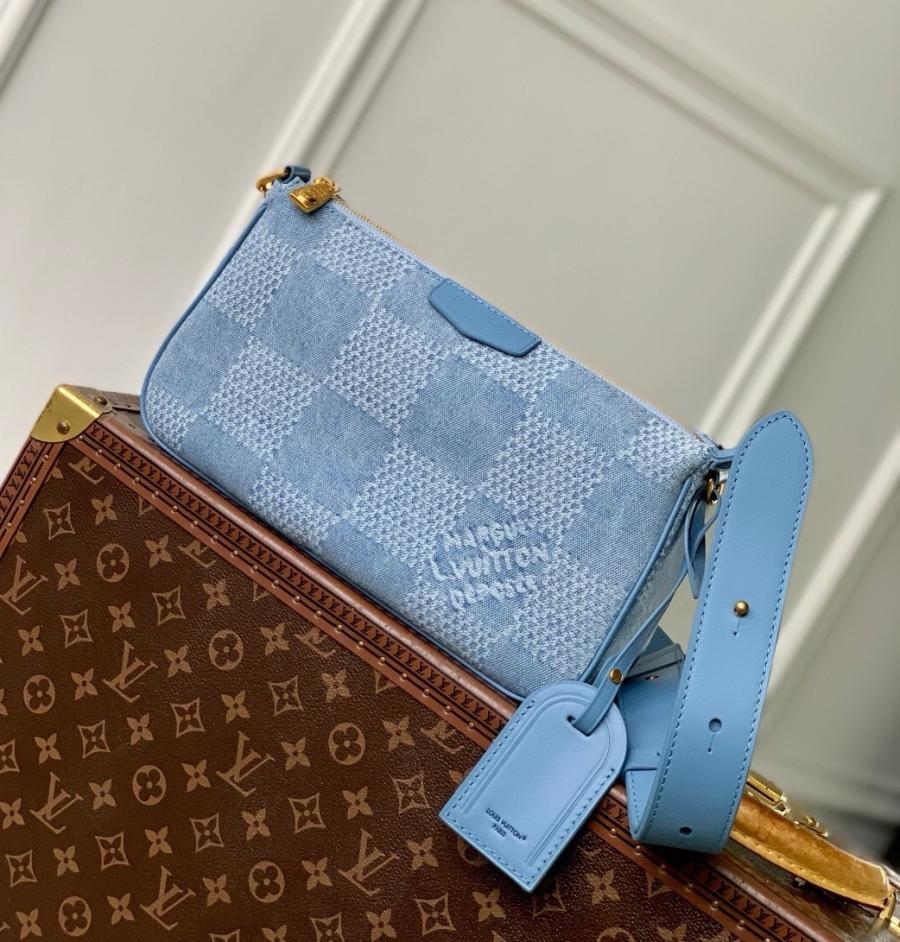 루이비통 포쉐트 악세수아 데님 XL