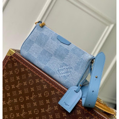 루이비통 포쉐트 악세수아 데님 XL