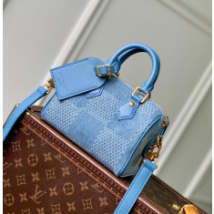 루이비통 스피디 반둘리에 18 데님