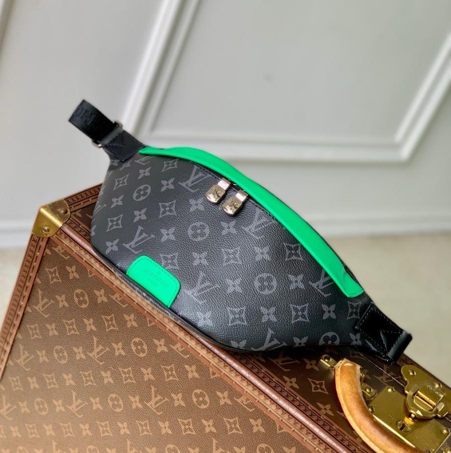 루이비통 이클립스 디스커버리 범백 44cm