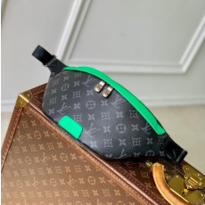 루이비통 이클립스 디스커버리 범백 44cm