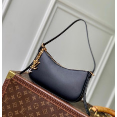 루이비통 포쉐트 LV 블룸 미니 숄더백