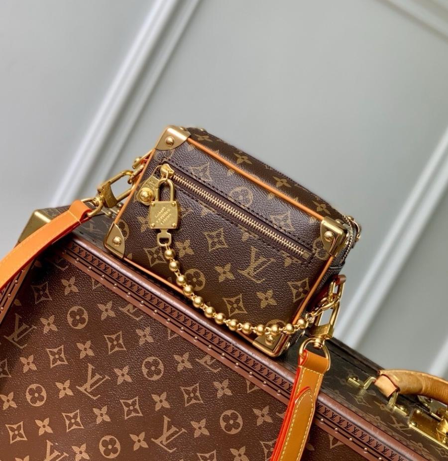 루이비통 스티머 웨어러블 크로스백