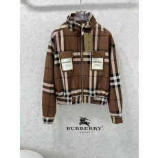 버버리 투포켓 패치 체크 자켓 (국내배송)