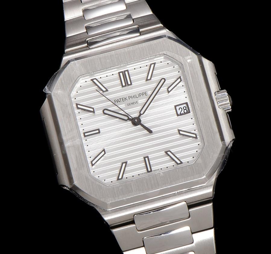 파텍필립 큐비투스 45mm