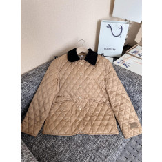 버버리 퀼팅 하프 자켓