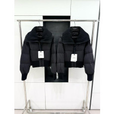 몽클레어 제이드아이트 쇼트 다운 패딩