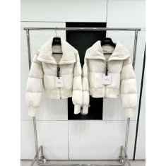 몽클레어 제이드아이트 쇼트 다운 패딩