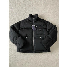 프라다 리나일론 크롭 다운 패딩 (남녀공용)