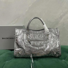 발렌시아가 르시티 미디움