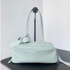 발렌시아가 캐리 숄더백