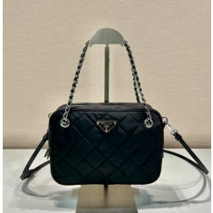 프라다 나일론 퀼팅 체인 숄더백