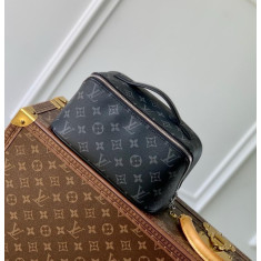 루이비통 M11508 모노그램 토일레트리 파우치백