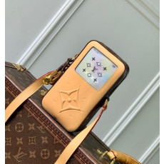 루이비통 M14063 뮤직 플레이어 웨어러블 월릿