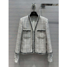 샤넬 24SS 브이넥 클래식 자켓