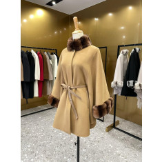 로로피아나 잘츠부르크 케이프