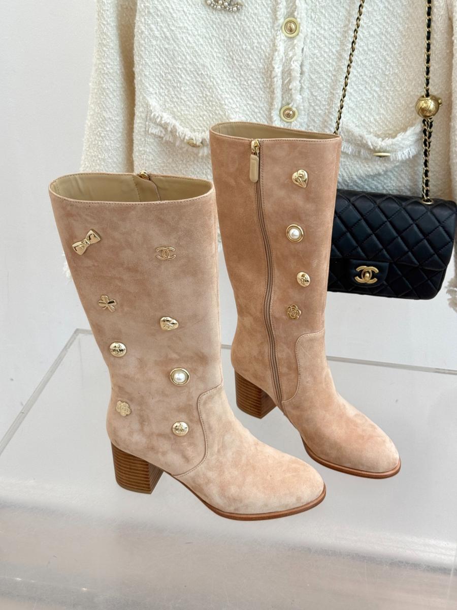 샤넬 25K 참 장식 부츠 7CM