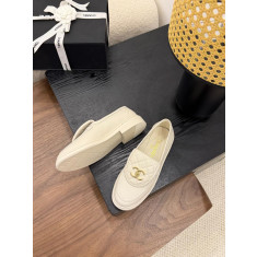 샤넬 25 가죽 퀄팅 로퍼