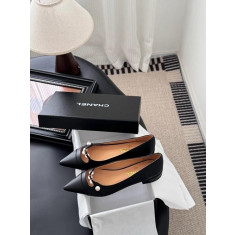 샤넬 25 진주 장식 플랫