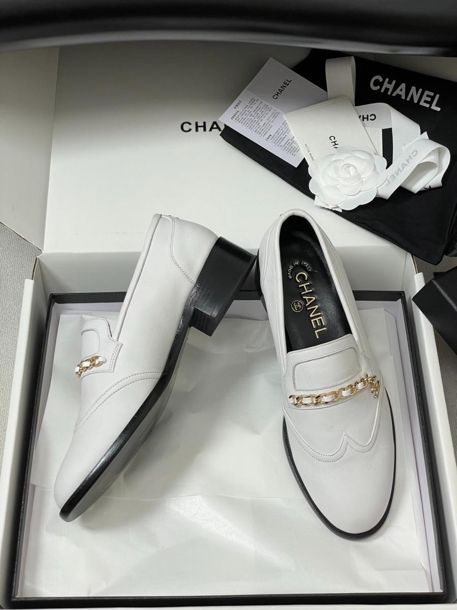 샤넬 25K 가죽 로퍼