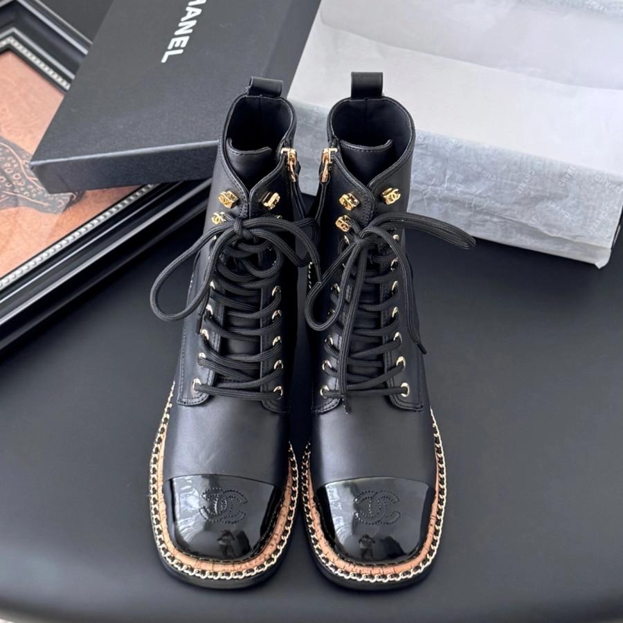 샤넬 25B 레이스업 부츠