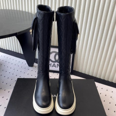 샤넬 25S 포켓 롱부츠 카프스킨