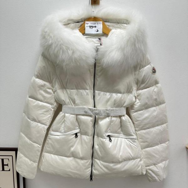 ✨타임세일✨몽클레어 보에드 화이트 사이즈1