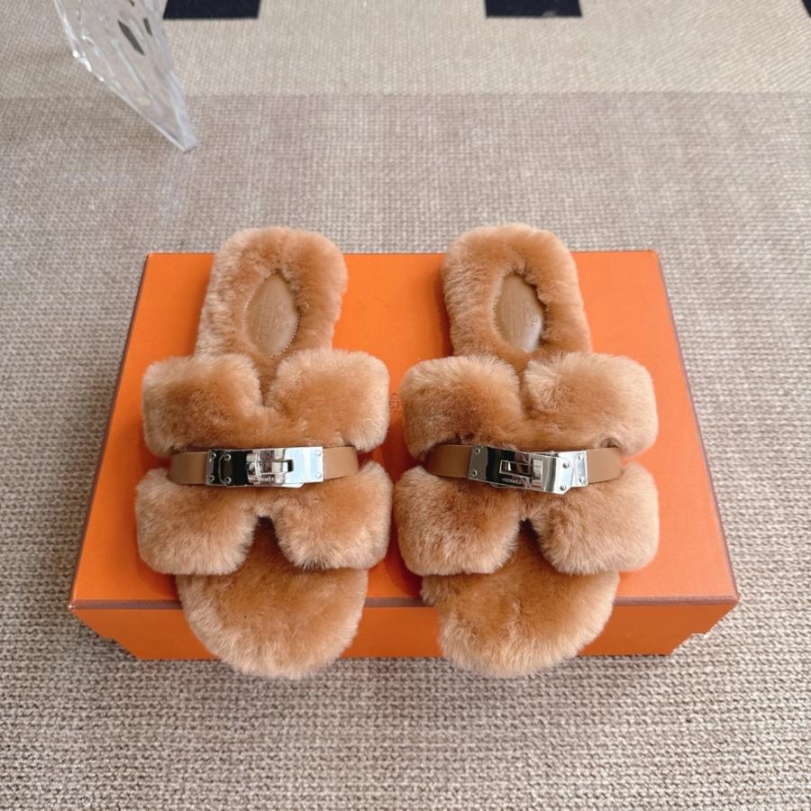 에르메스 Giulia 퍼 슬리퍼