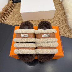 에르메스 스웨이드 퍼 샌들 (2컬러)