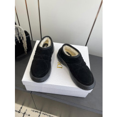 디올 프로스트 로우 앵클 부츠