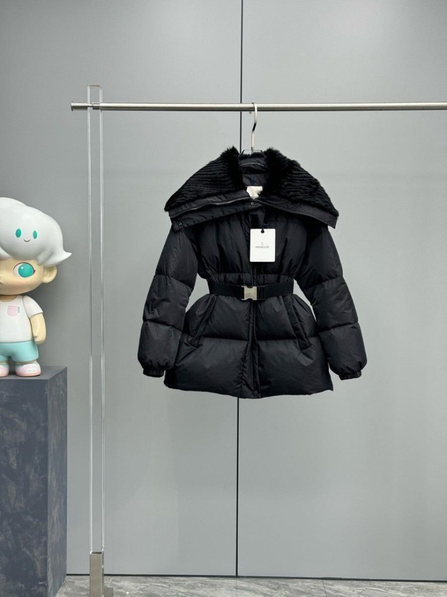 몽클레어 브래지어스 빅터틀넥 토끼털 숏구스패딩 (국내배송)