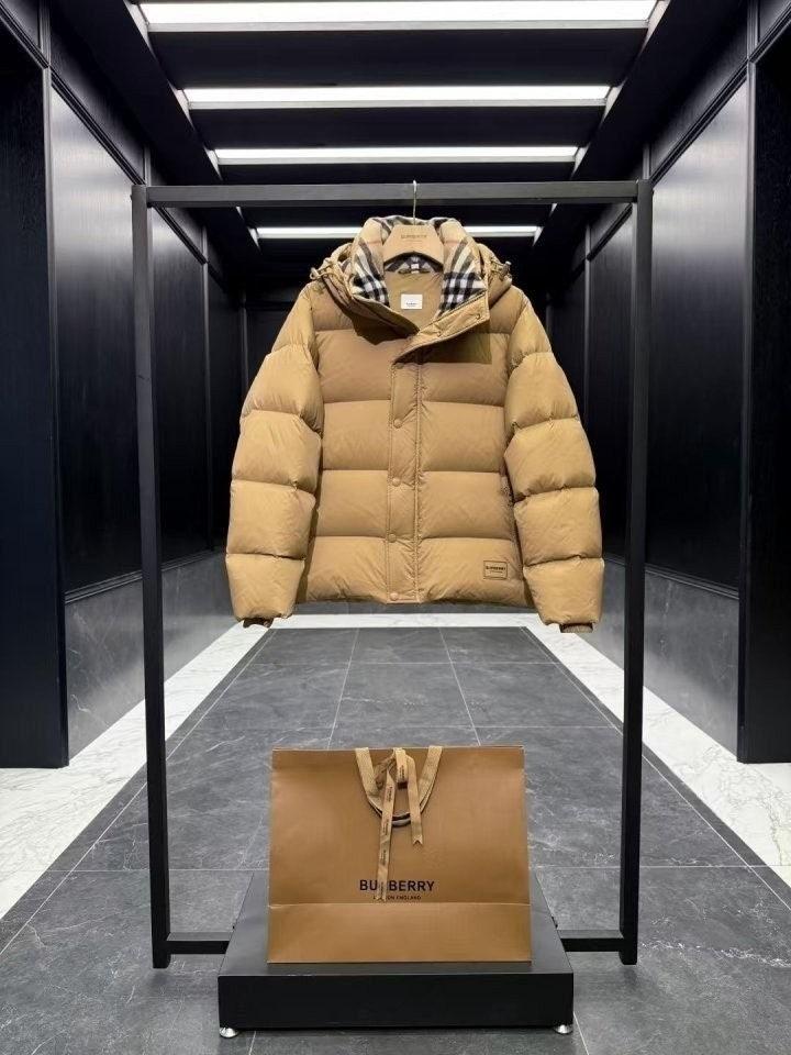버버리 다운 패딩 남녀공용 (국내배송)