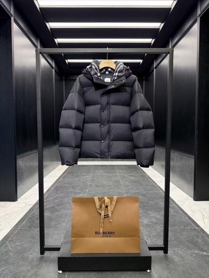 버버리 다운 패딩 남녀공용 (국내배송)