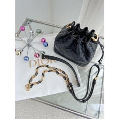 디올 졸리 버킷백 스몰 (국내배송)