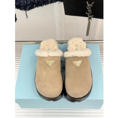 프라다 시어링 슬리퍼 뮬 (3컬러)