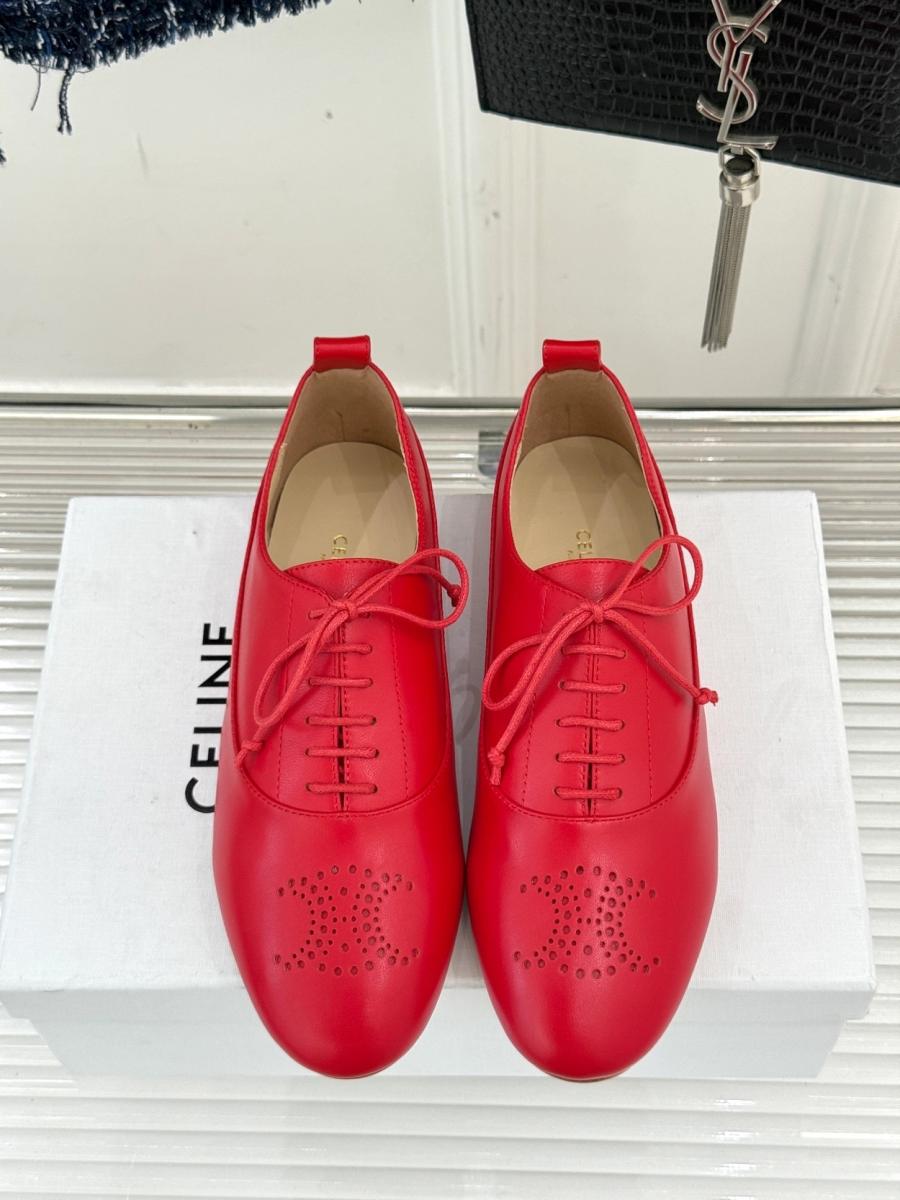 셀린느 2025 로퍼