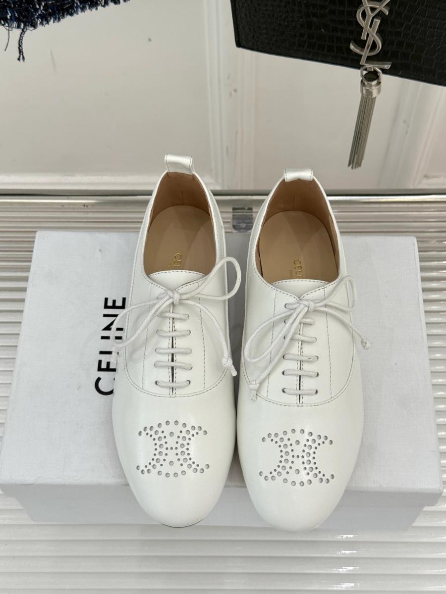 셀린느 2025 로퍼