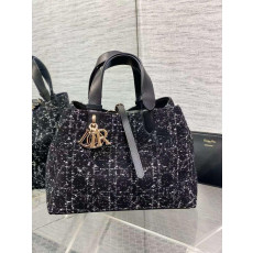 디올 뚜주흐백 스몰, 미듐