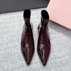 미우미우 페이던트 부츠 와인