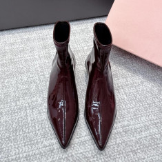 미우미우 페이던트 부츠 와인