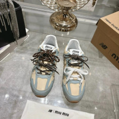 미우미우 X 뉴발란스 530 SL 스니커즈