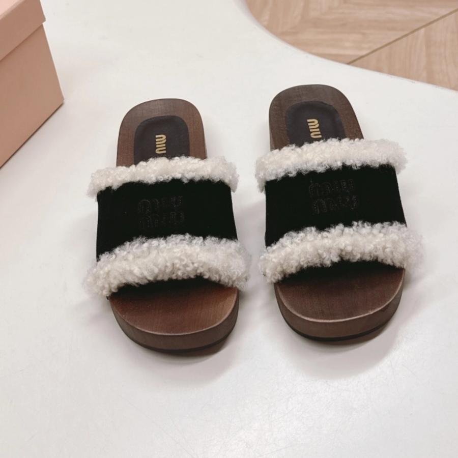 미우미우 시어링 슬리퍼