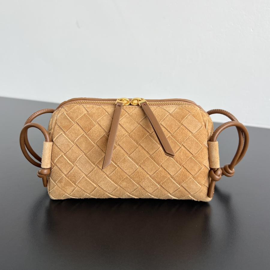 보테가베네타 콘서트 파우치백 스웨이드