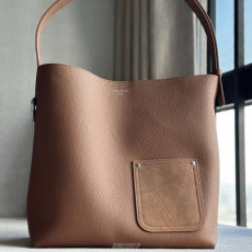 루이비통 베르소 호보백 M27022