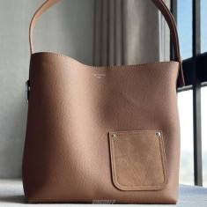 루이비통 베르소 호보백 M27022