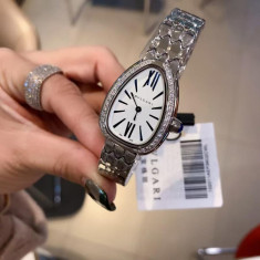 불가리 세르펜티 세두토리 시계