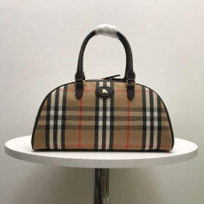 버버리 하이랜드 볼링백