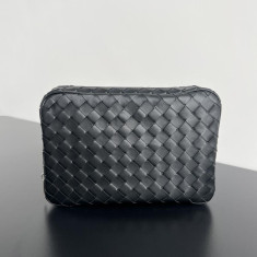 보테가베네타 오거나이저 클러치백